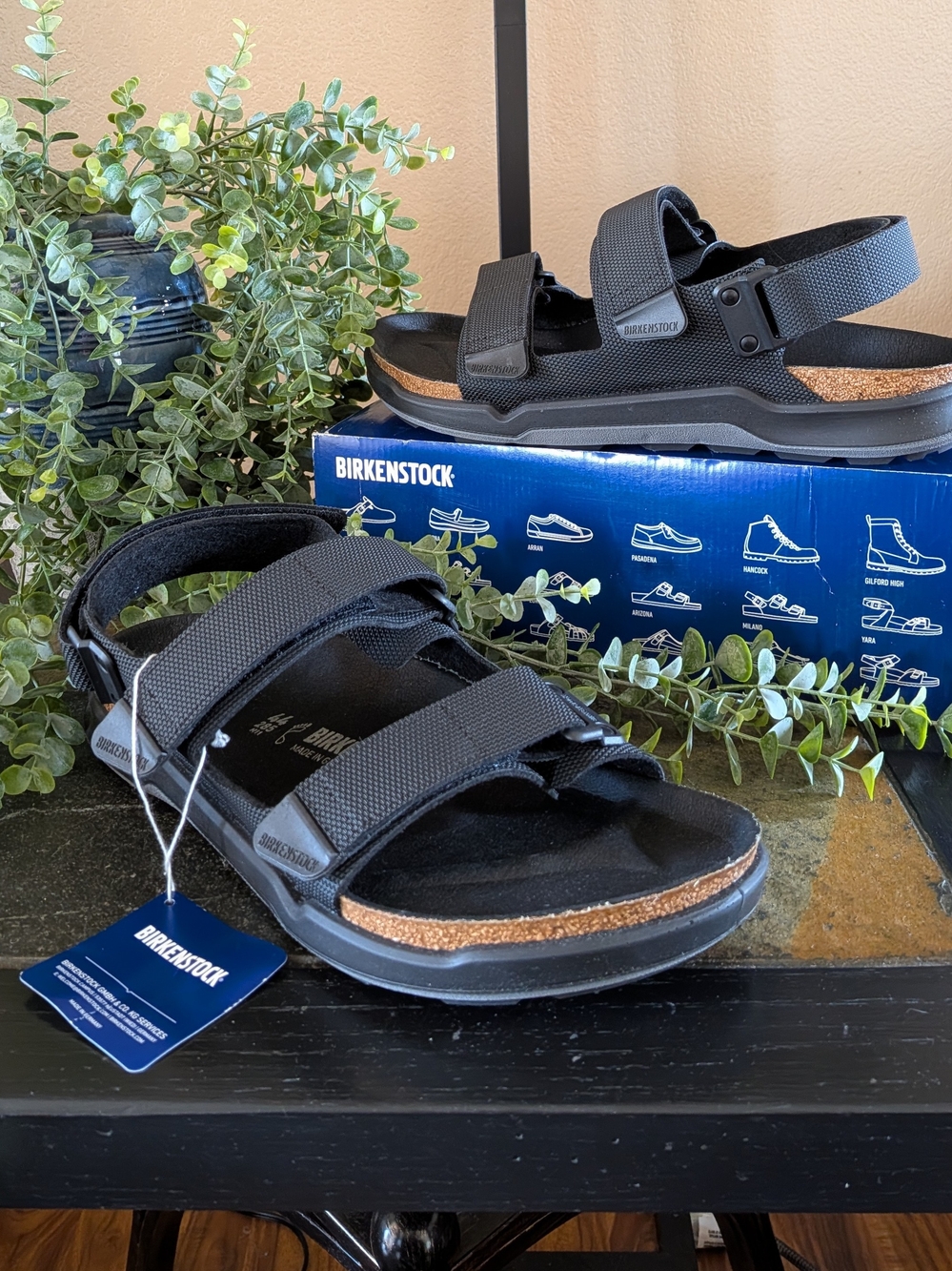 NEW Birkenstock Men's Tatacoa Futura Black Hiking Sandals 44 EU US 11